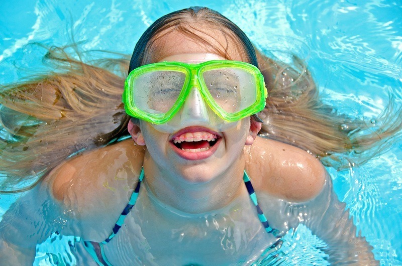 swimming with braces